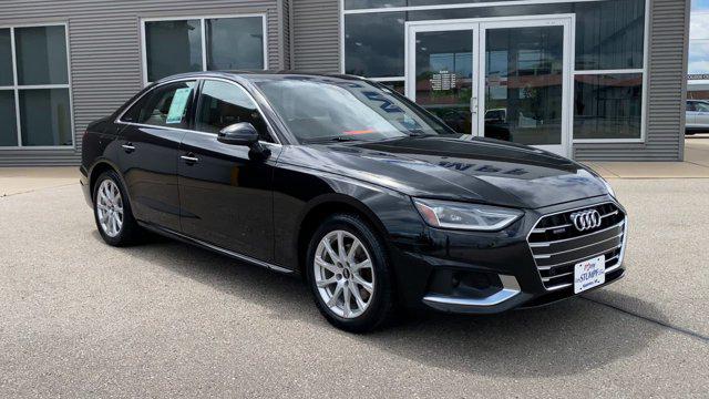 2022 Audi A4 Premium 40 TFSI quattro S tronic
