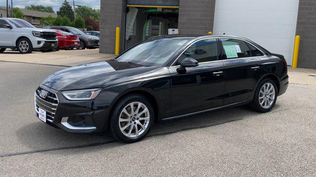 2022 Audi A4 Premium 40 TFSI quattro S tronic
