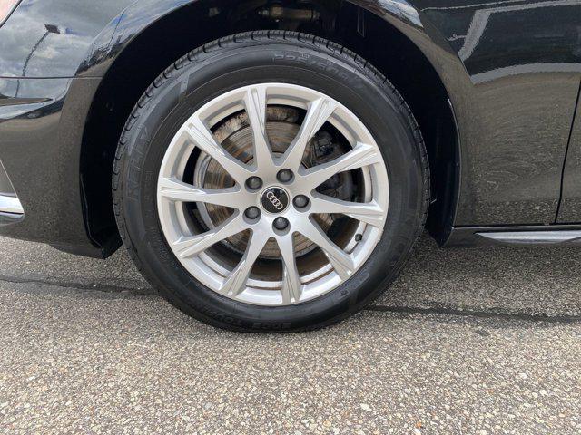 2022 Audi A4 Premium 40 TFSI quattro S tronic