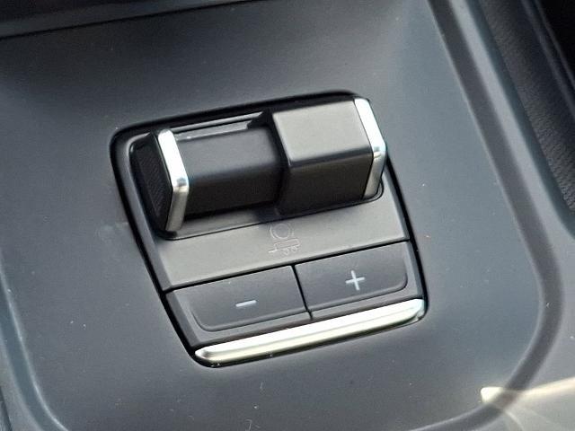 2024 GMC Sierra 1500 4WD Crew Cab Short Box Denali