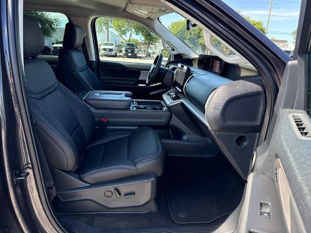 2025 Ford Expedition Active MAX