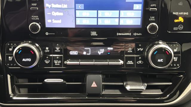 2021 Toyota Highlander Hybrid Limited