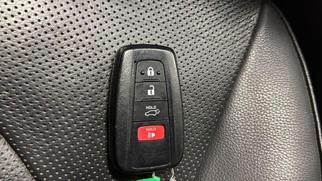 2021 Toyota Highlander Hybrid Limited