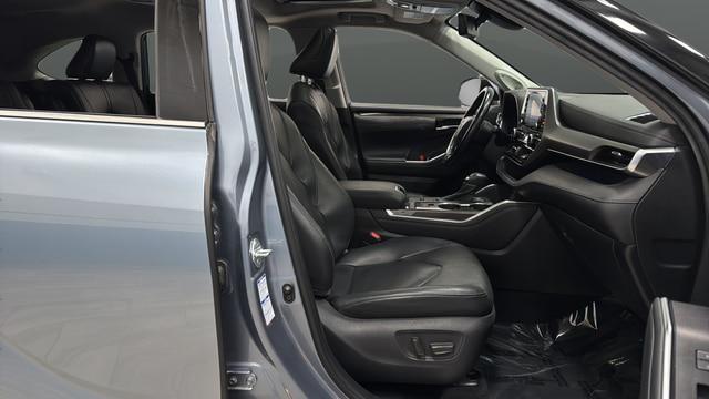 2021 Toyota Highlander Hybrid Limited