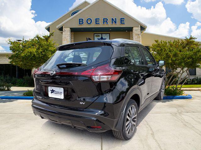 2024 Nissan Kicks SV Xtronic CVT