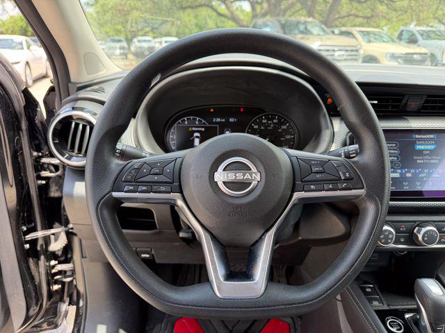 2024 Nissan Kicks SV Xtronic CVT