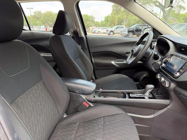 2024 Nissan Kicks SV Xtronic CVT