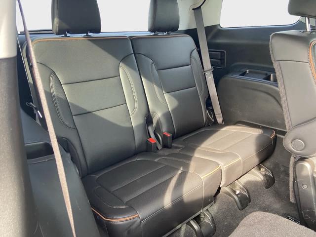 2023 GMC Acadia AWD AT4