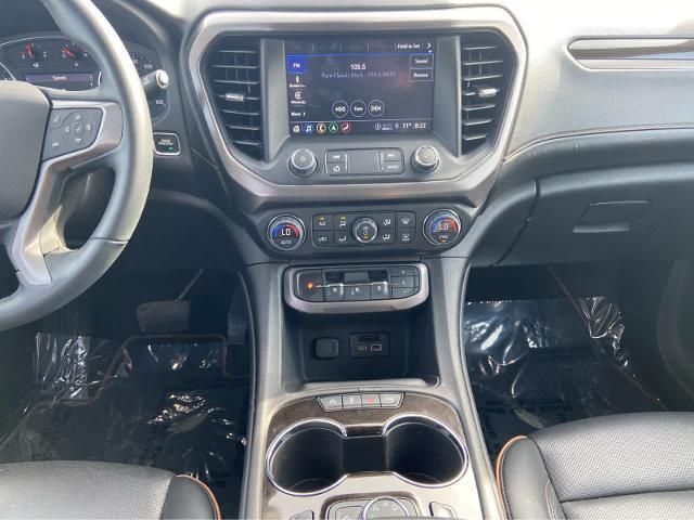 2023 GMC Acadia AWD AT4