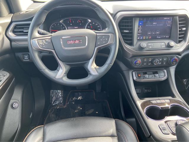 2023 GMC Acadia AWD AT4