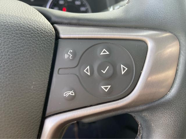 2023 GMC Acadia AWD AT4
