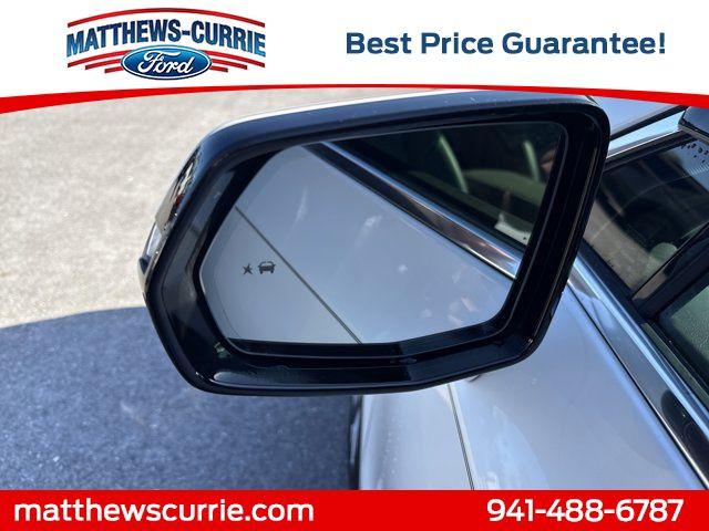 2021 Cadillac XT4 FWD Premium Luxury