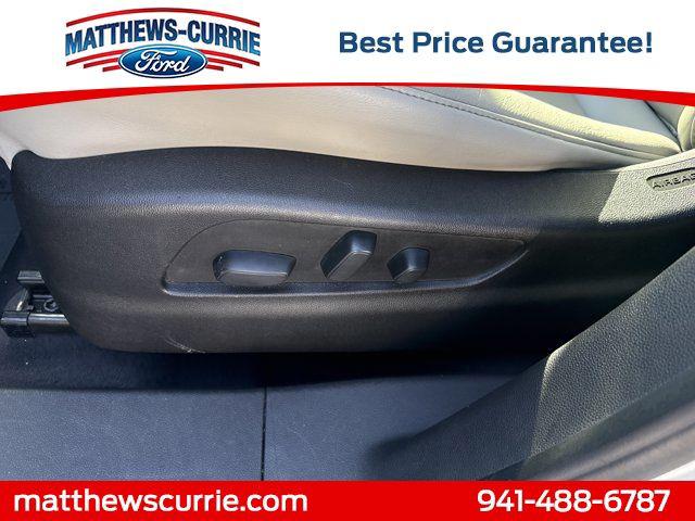 2021 Cadillac XT4 FWD Premium Luxury