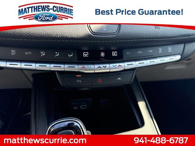 2021 Cadillac XT4 FWD Premium Luxury