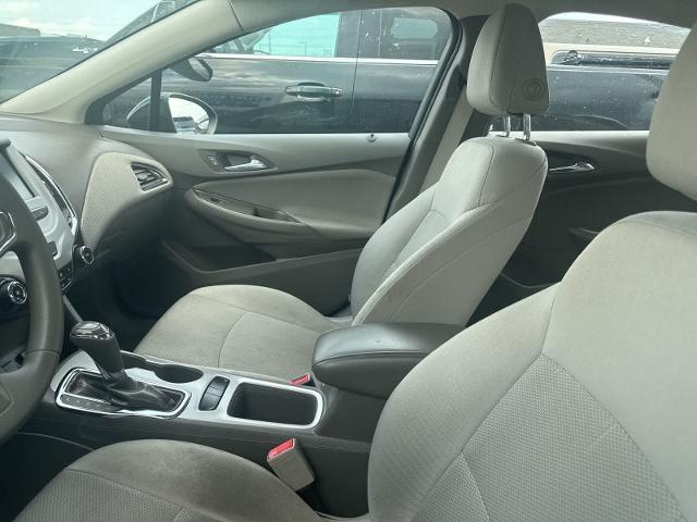 2016 Chevrolet Cruze LS Auto