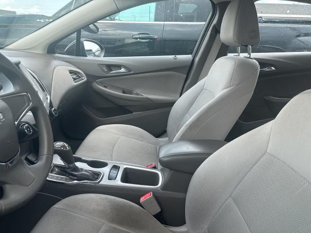 2016 Chevrolet Cruze LS Auto