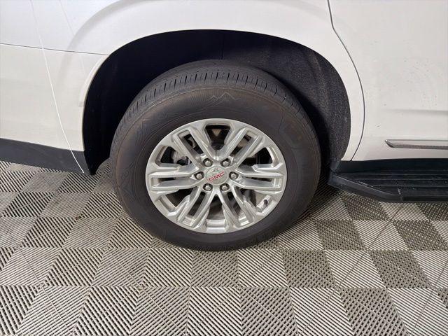 2022 GMC Yukon 2WD SLT