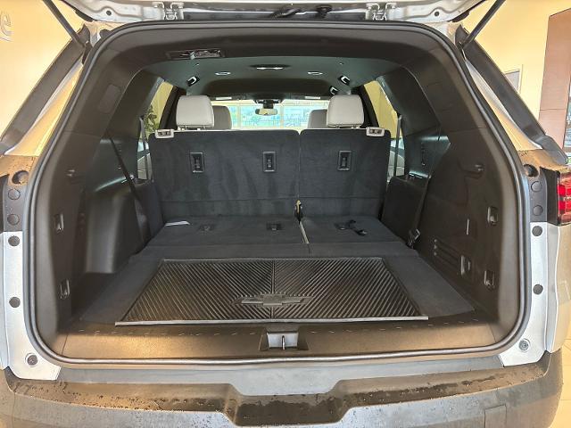 2022 Chevrolet Traverse FWD LS