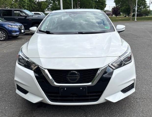 2020 Nissan Versa SV Xtronic CVT