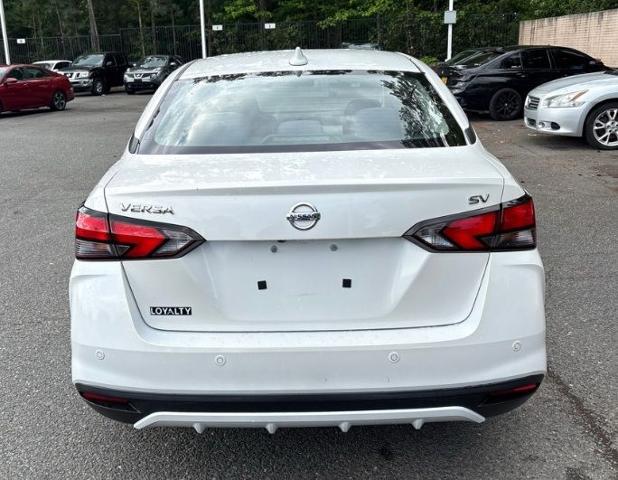 2020 Nissan Versa SV Xtronic CVT