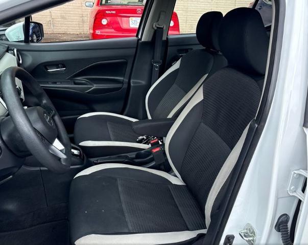 2020 Nissan Versa SV Xtronic CVT