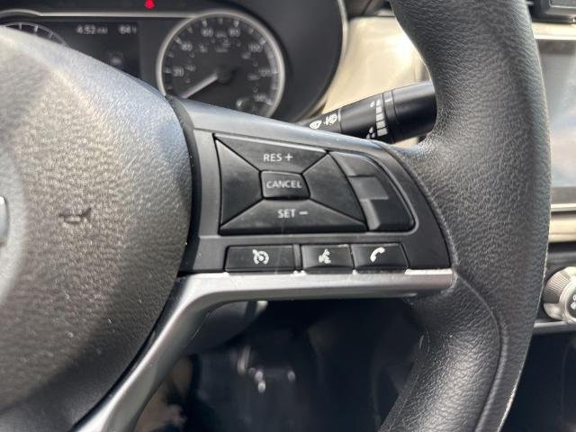 2020 Nissan Versa SV Xtronic CVT