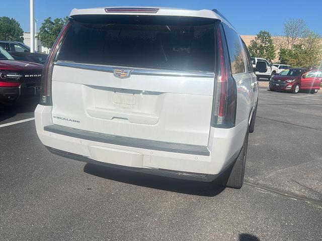 2016 Cadillac Escalade ESV Premium Collection