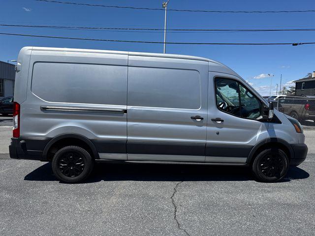 2015 Ford Transit 148 WB Medium Roof Cargo