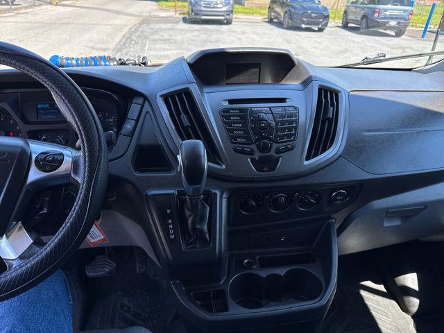 2015 Ford Transit 148 WB Medium Roof Cargo