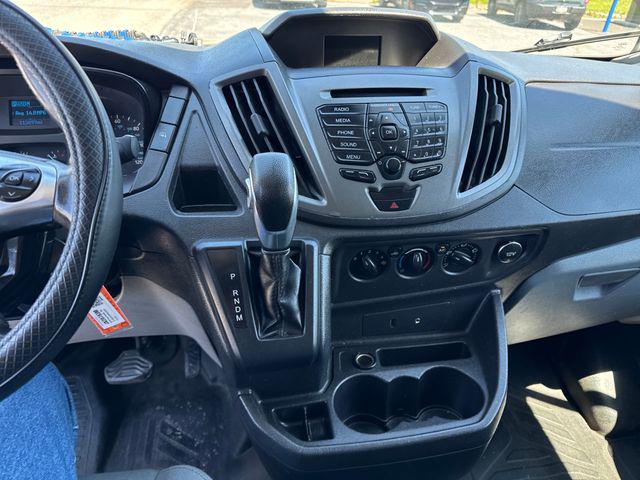 2015 Ford Transit 148 WB Medium Roof Cargo