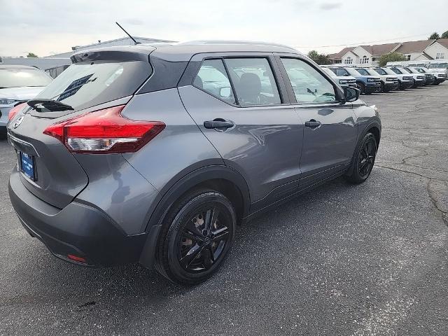 2019 Nissan Kicks S