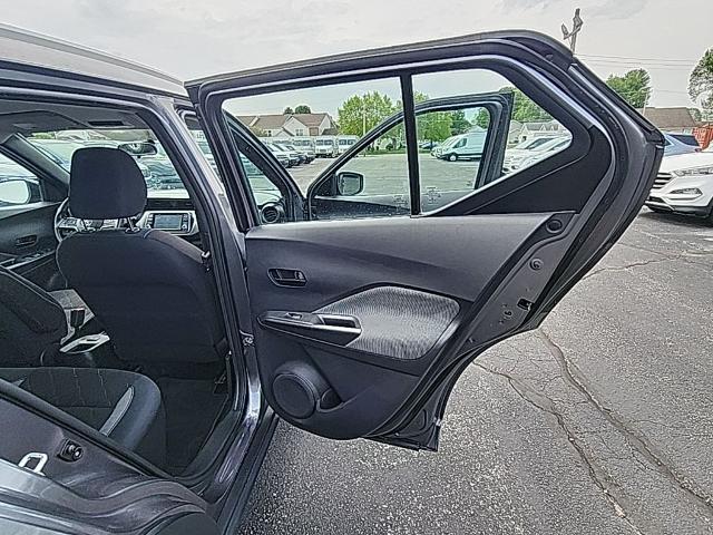 2019 Nissan Kicks S
