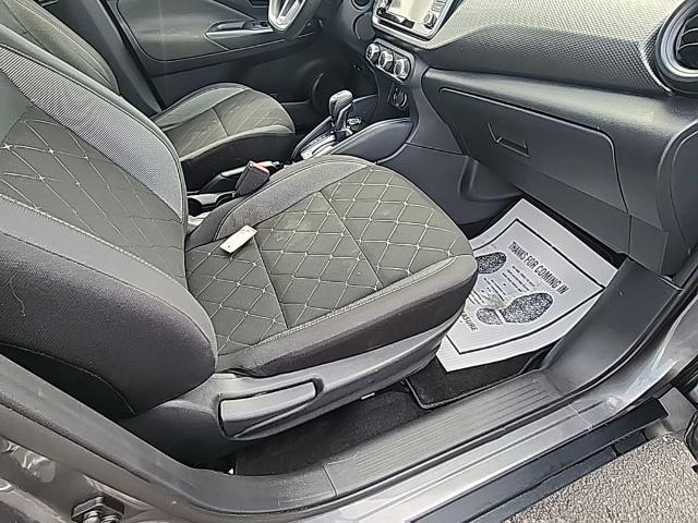 2019 Nissan Kicks S
