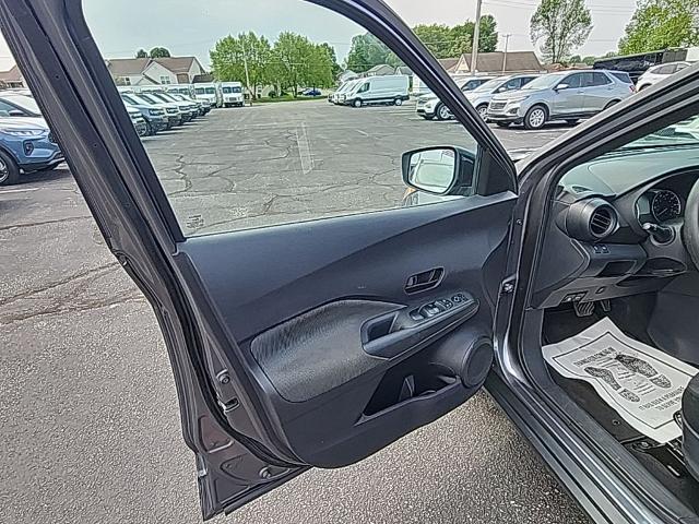 2019 Nissan Kicks S