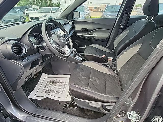 2019 Nissan Kicks S