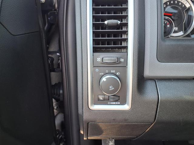 2018 Ram 1500 Big Horn Crew Cab 4x4 5'7" Box