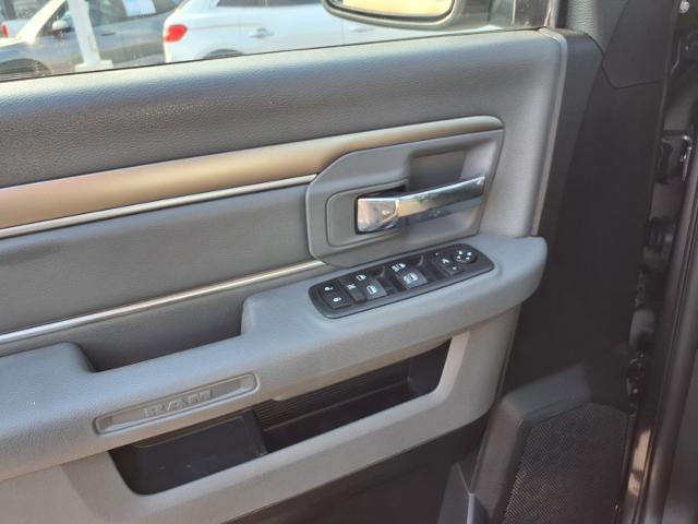 2018 Ram 1500 Big Horn Crew Cab 4x4 5'7" Box