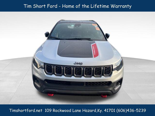 2025 Jeep Compass Trailhawk 4x4