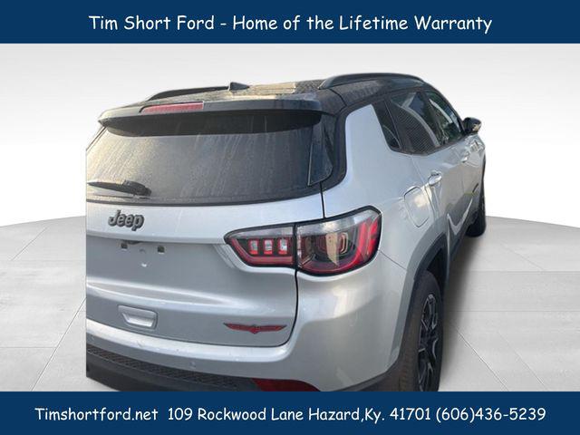 2025 Jeep Compass Trailhawk 4x4