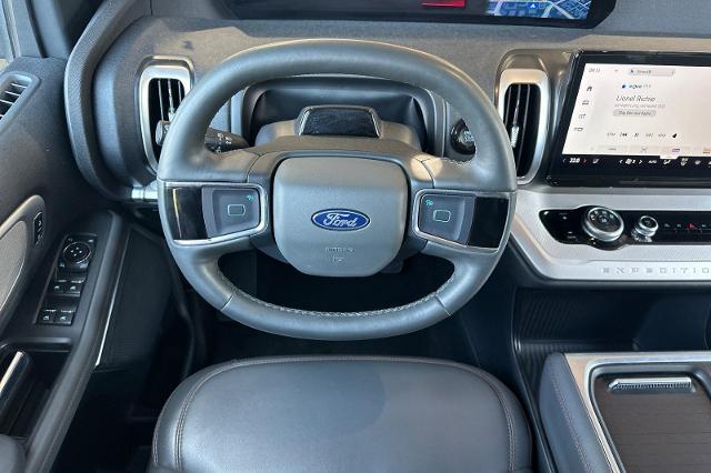 2025 Ford Expedition Active MAX