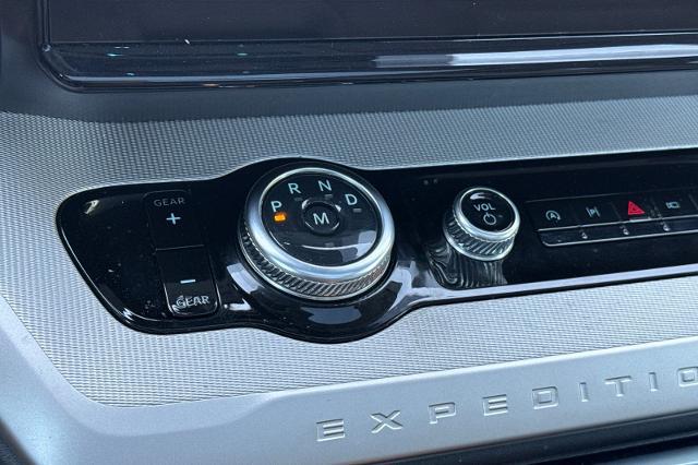 2025 Ford Expedition Active MAX