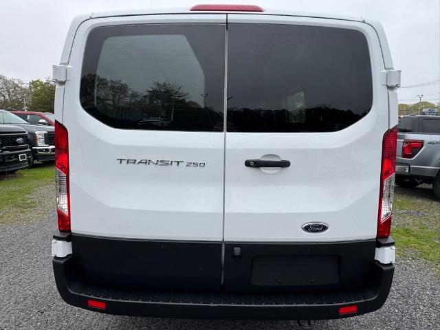 2025 Ford Transit Cargo Van Base