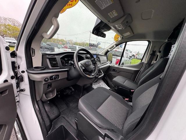 2025 Ford Transit Cargo Van Base