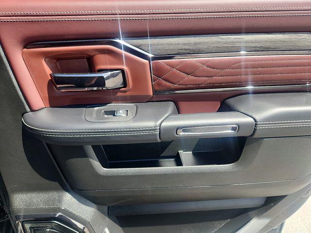 2025 Ram 3500 Limited Crew Cab 4x4 6'4" Box