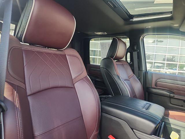 2025 Ram 3500 Limited Crew Cab 4x4 6'4" Box