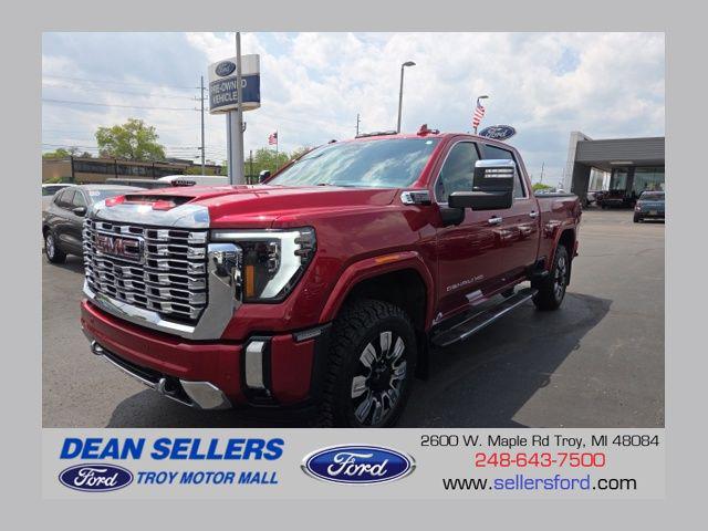 2024 GMC Sierra 2500HD 4WD Crew Cab Standard Bed Denali for sale in Troy, MI