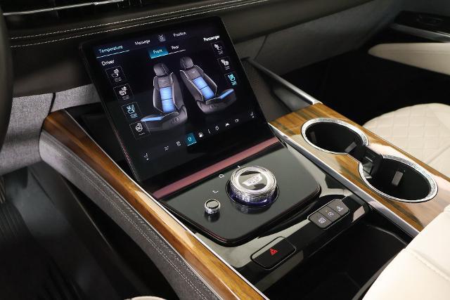 2025 Cadillac Escalade ESV Sport Platinum