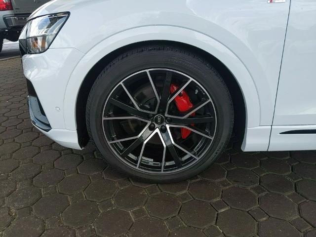 2023 Audi Q8 Prestige 55 TFSI quattro Tiptronic