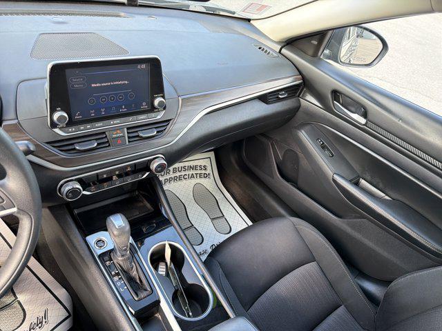 2024 Nissan Altima SV FWD
