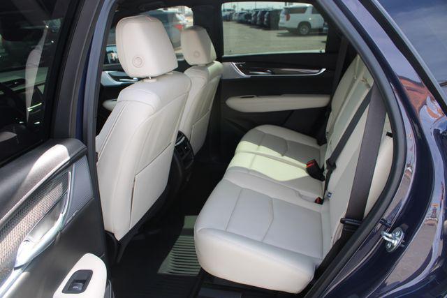 2025 Cadillac XT5 AWD Sport